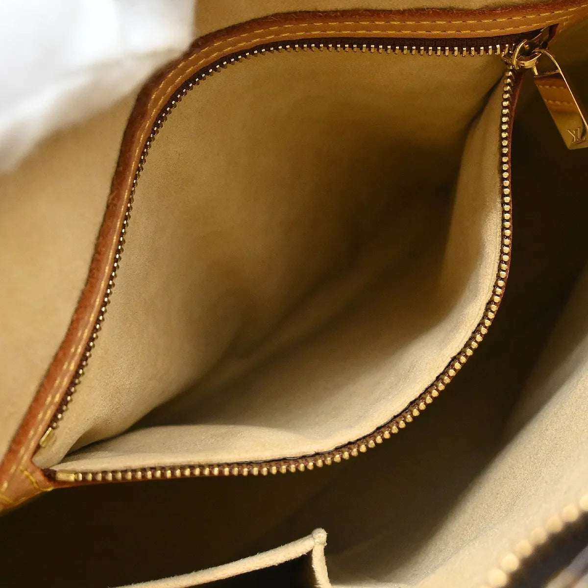 Louis Vuitton Monogram Looping Monogram Canvas Brown Canvas Shoulder Bag Bag (Pre-Owned)