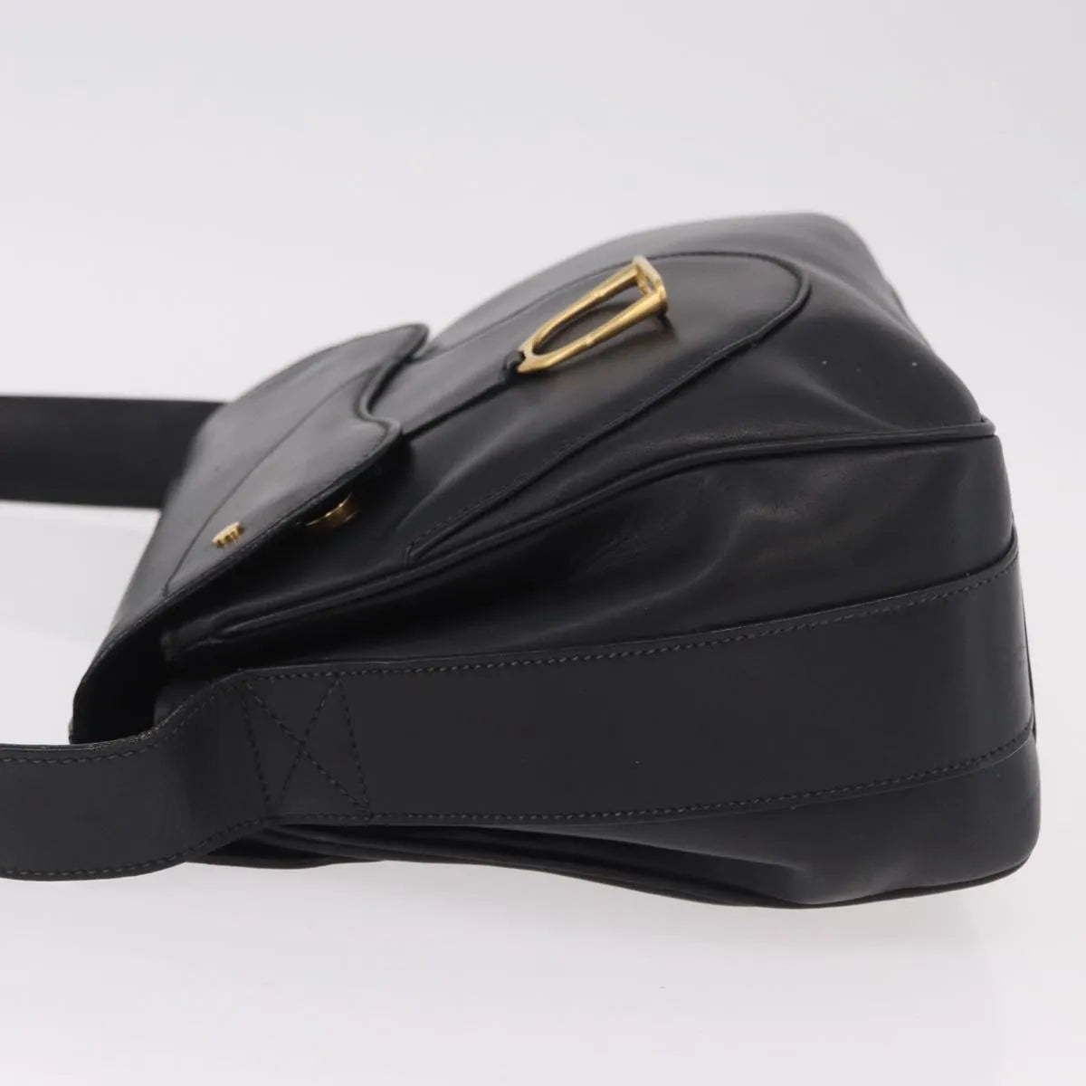 Gucci Vintage Leather Black Leather Shoulder Bag Bag (Pre-Owned)