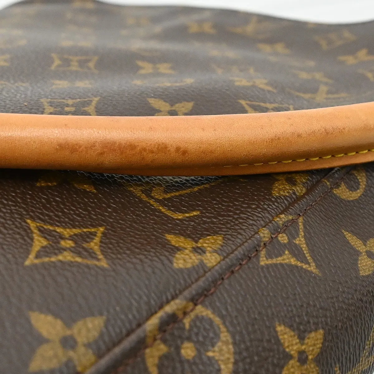 Louis Vuitton Monogram Looping Monogram Canvas Brown Canvas Shoulder Bag Bag (Pre-Owned)