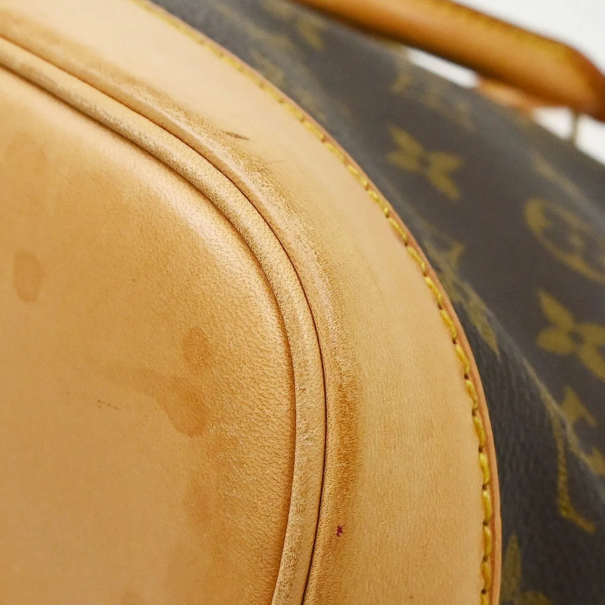 Louis Vuitton Alma Monogram Brown Canvas Handbag (Pre-Owned)