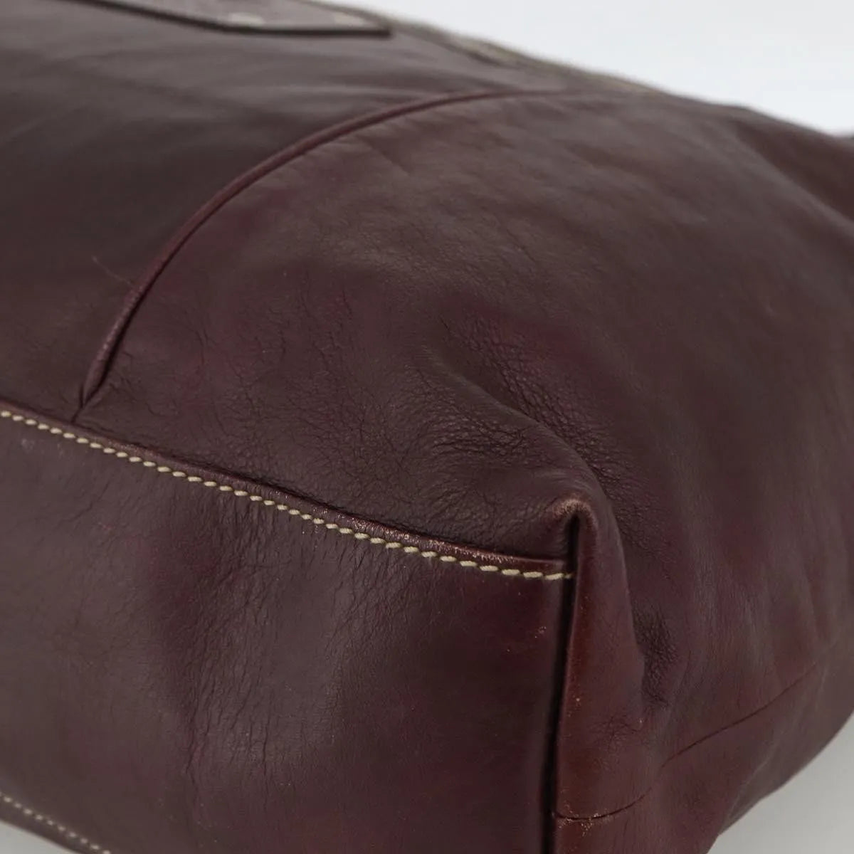 Gucci Logo Crest Messenger Leather Burgundy Leather Shoulder Bag Bag (Pre-Owned)