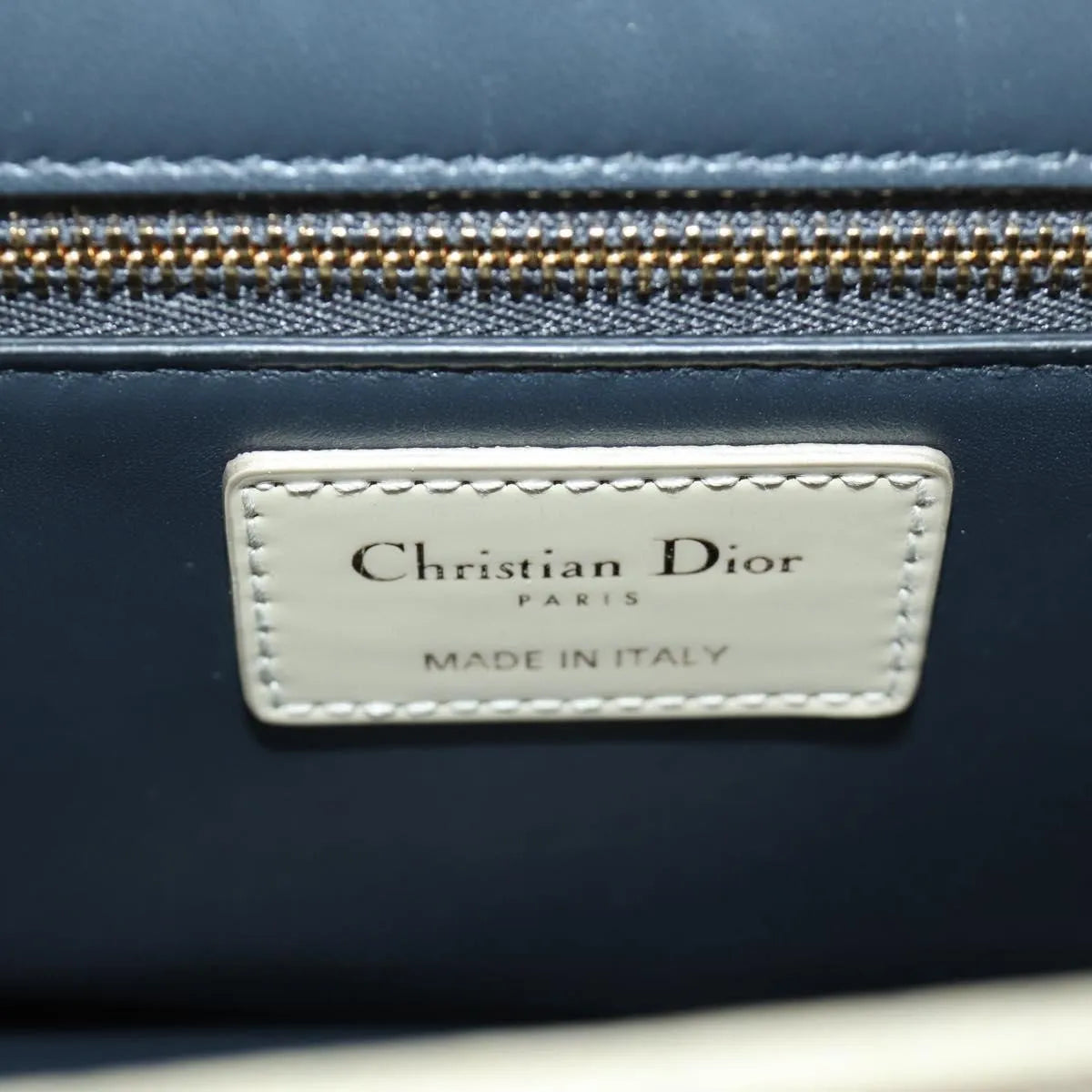 Christian Dior 30 Montaigne Chain Flap Micro Cannage Metallic Calfskin Beige Patent_Leather Shoulder Bag Bag (Pre-Owned)