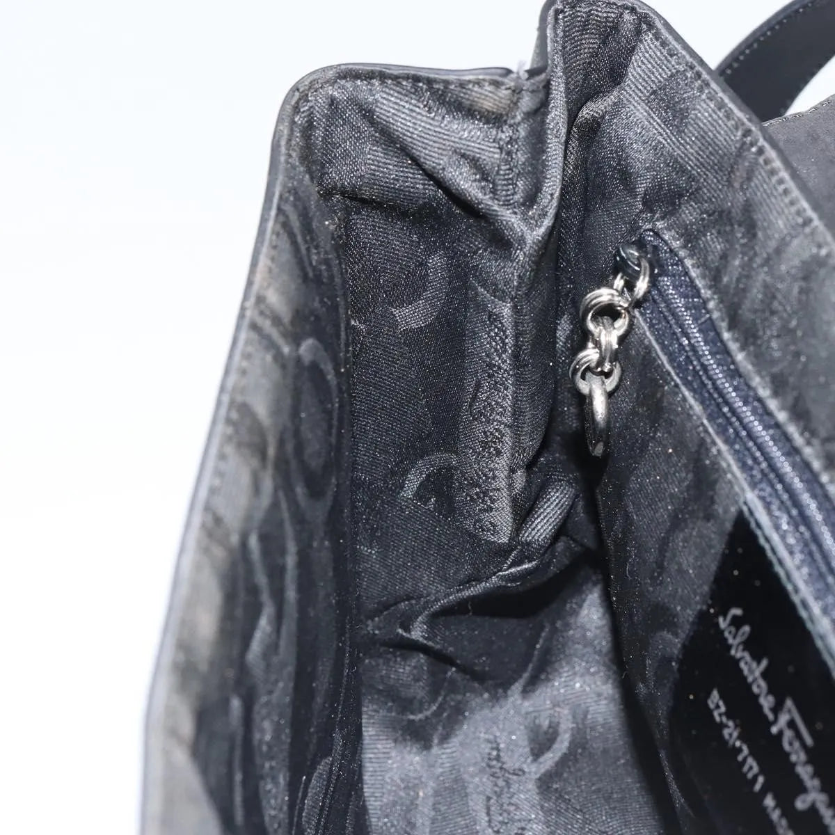 Salvatore Ferragamo Vala Leather Black Patent_Leather Shoulder Bag Bag (Pre-Owned)