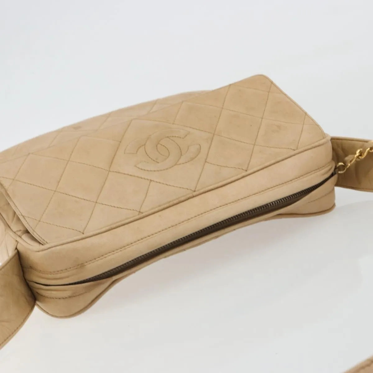Chanel Vintage Diamond Cc Flap Pocket Quilted Lambskin Beige Leather Shoulder Bag Bag (Pre-Owned)