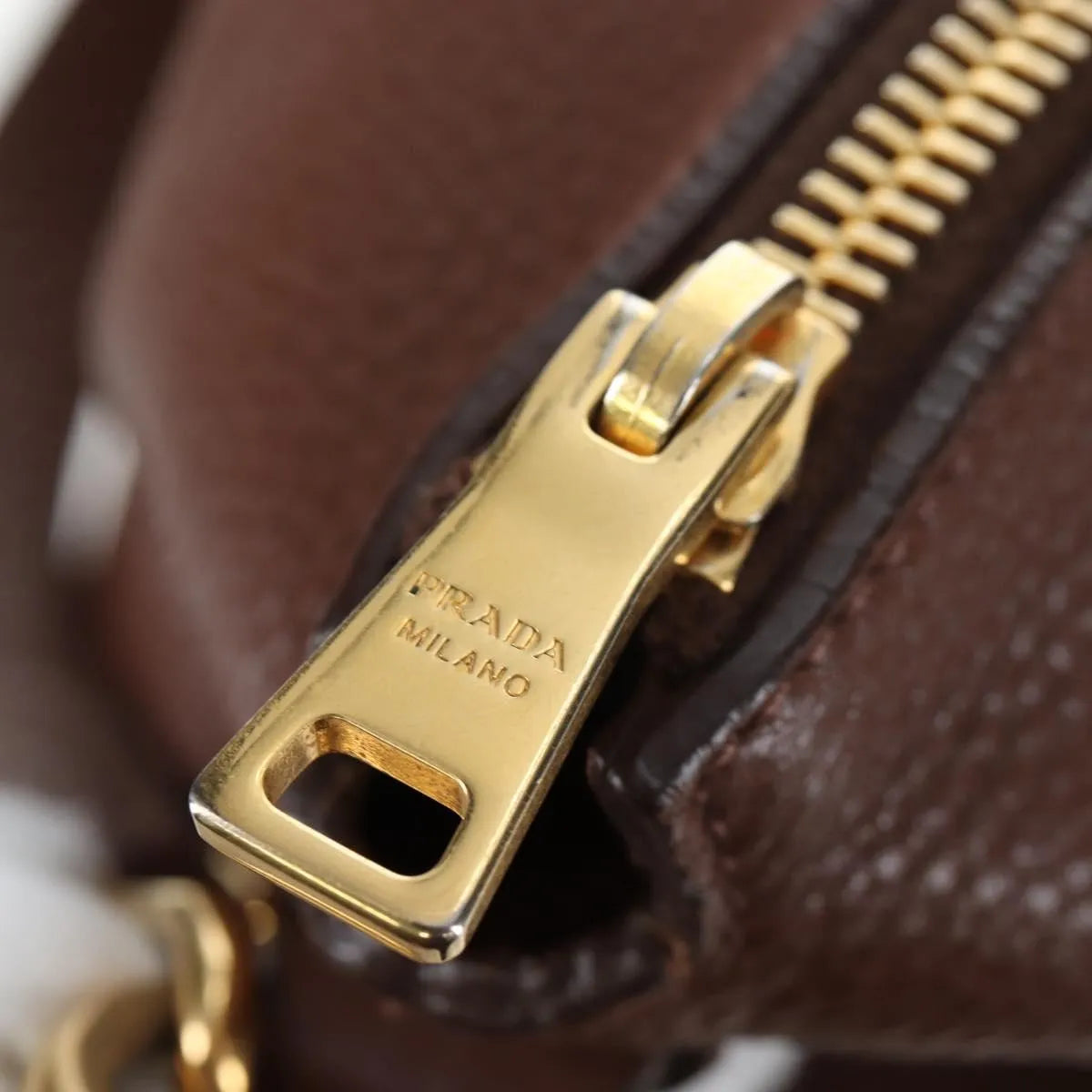 Prada Side Zip Hobo Soft Calf Brown Leather Shoulder Bag Bag (Pre-Owned)