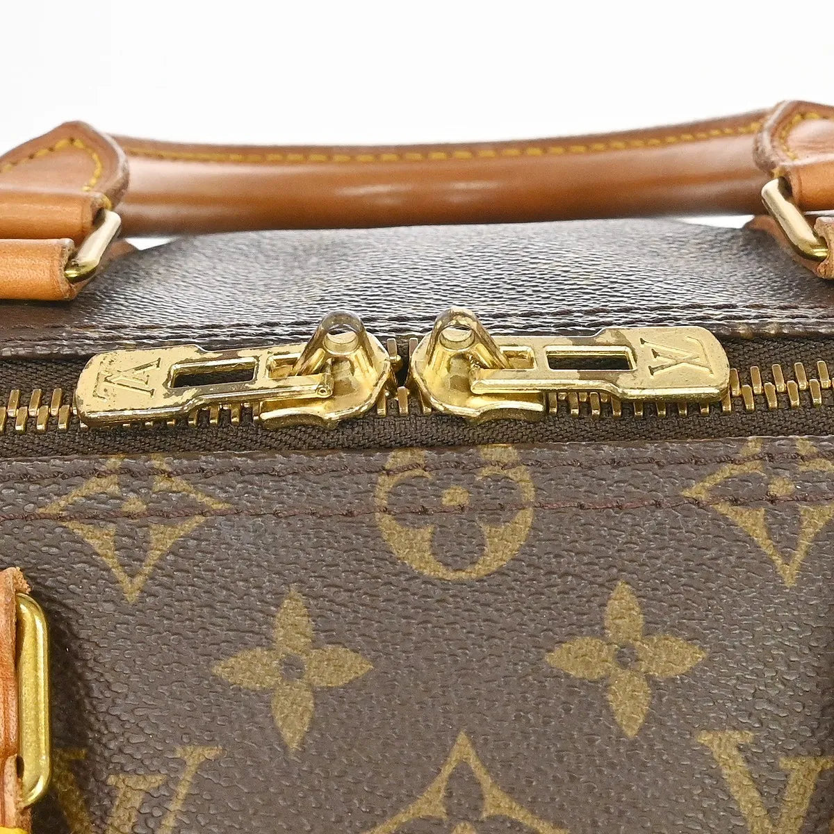 Louis Vuitton Keepall Monogram Canvas Brown Canvas Travel Bag Bag (Pre-Owned)