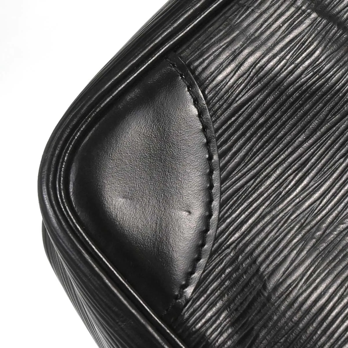 Louis Vuitton Trocadéro Epi Black Leather Shoulder Bag Bag (Pre-Owned)