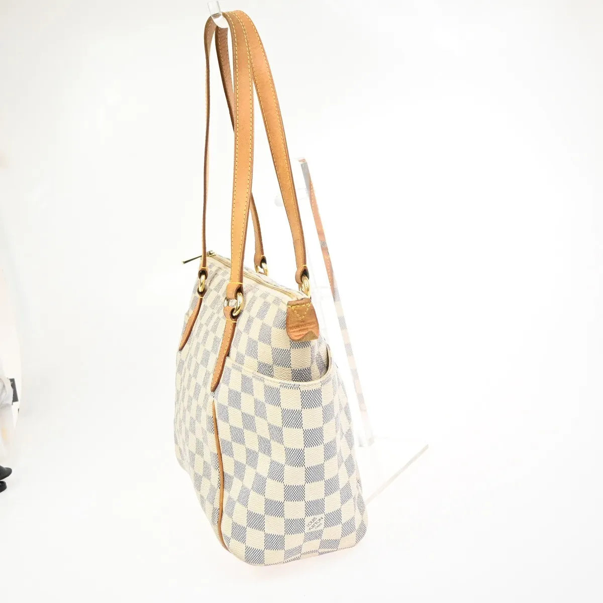 Louis Vuitton Totally Damier Azur White Canvas Shoulder Bag Bag (Pre-Owned)