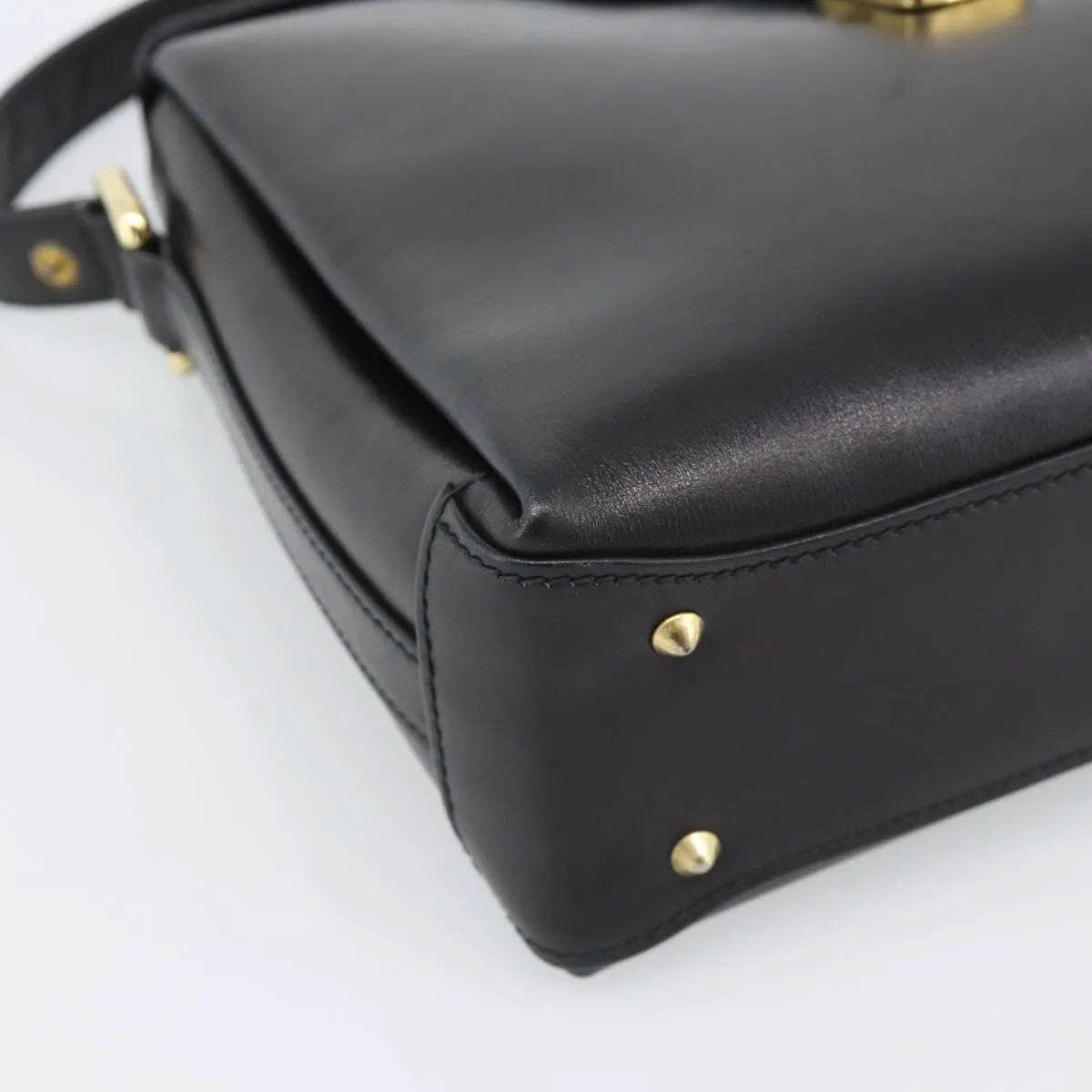 Gucci Vintage Leather Black Leather Shoulder Bag Bag (Pre-Owned)
