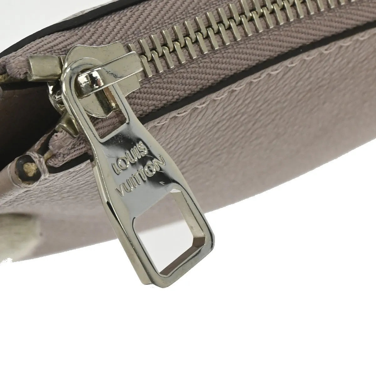 Louis Vuitton Zip Around Pochette Jour Leather Beige Calfskin Clutche & Pouche Bag (Pre-Owned)