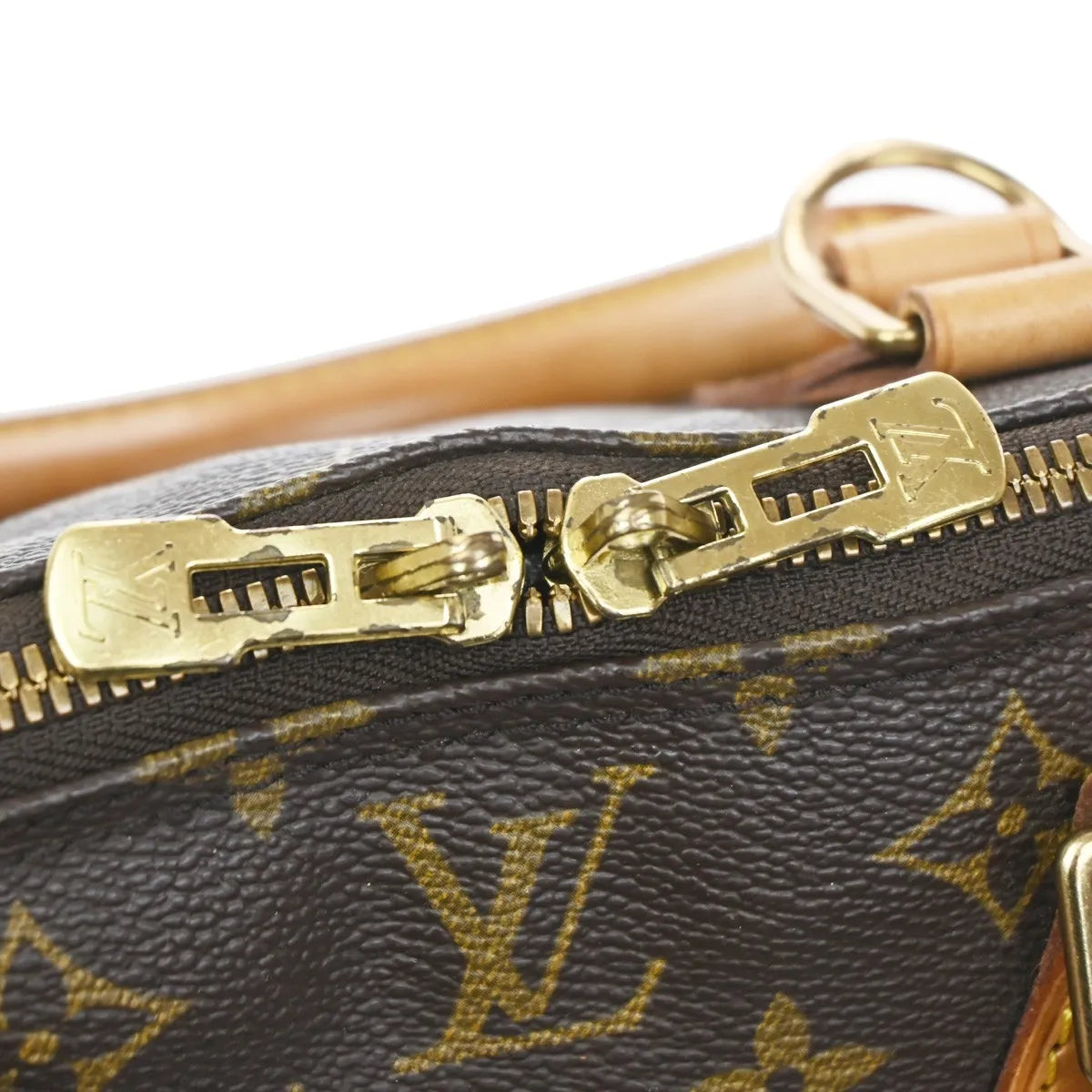 Louis Vuitton Alma Monogram Brown Canvas Handbag (Pre-Owned)