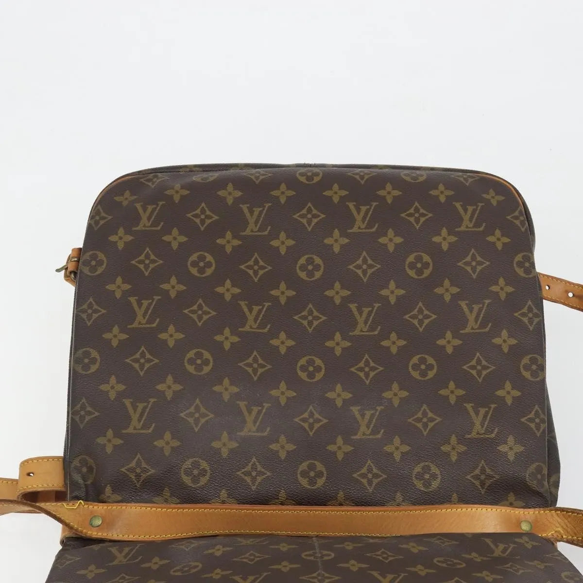 Louis Vuitton Saumur Monogram Brown Canvas Shoulder Bag Bag (Pre-Owned)