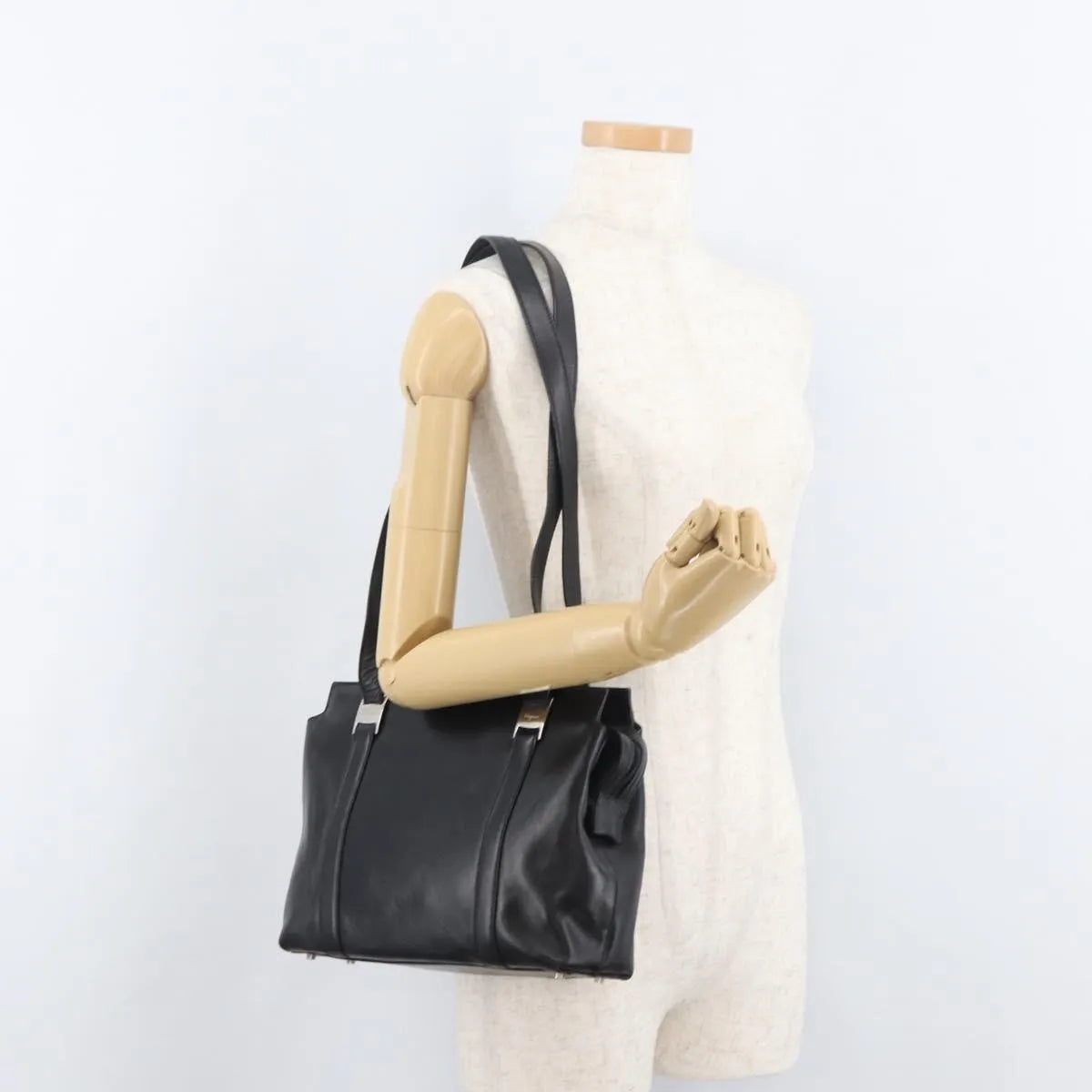 Salvatore Ferragamo Vintage Leather Black Leather Tote Bag Bag (Pre-Owned)