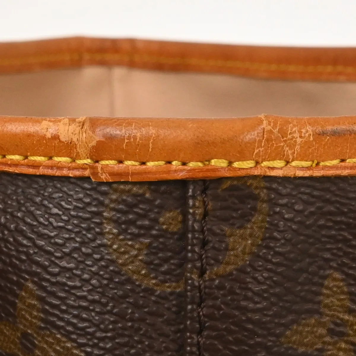 Louis Vuitton Bucket Monogram Canvas Brown Canvas Tote Bag Bag (Pre-Owned)