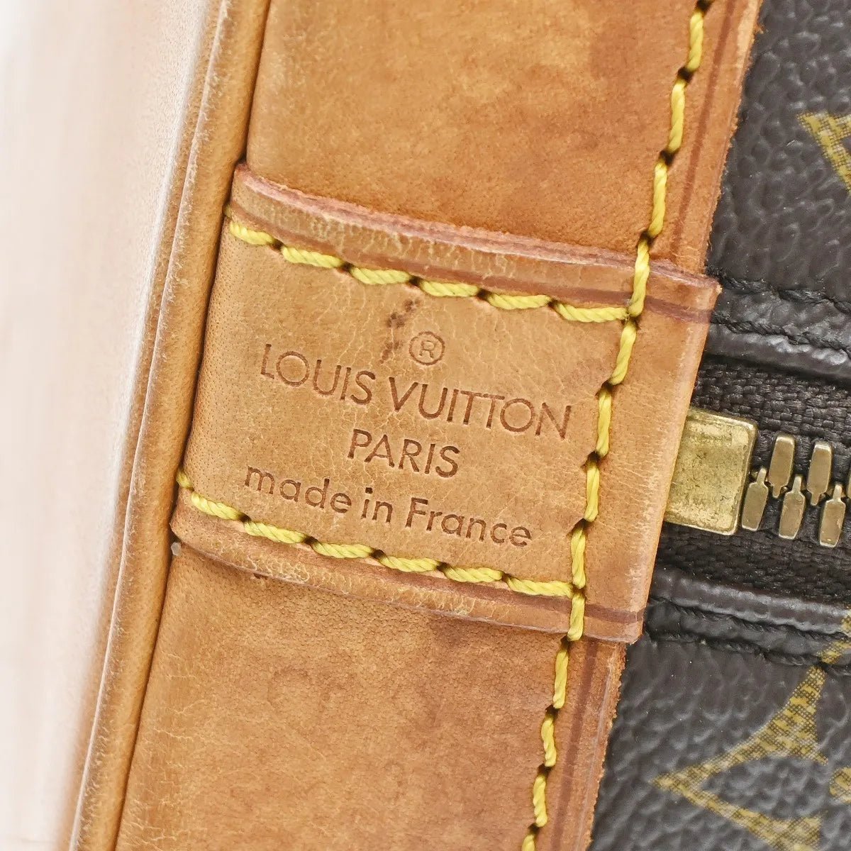Louis Vuitton Alma Monogram Canvas Brown Canvas Handbag (Pre-Owned)