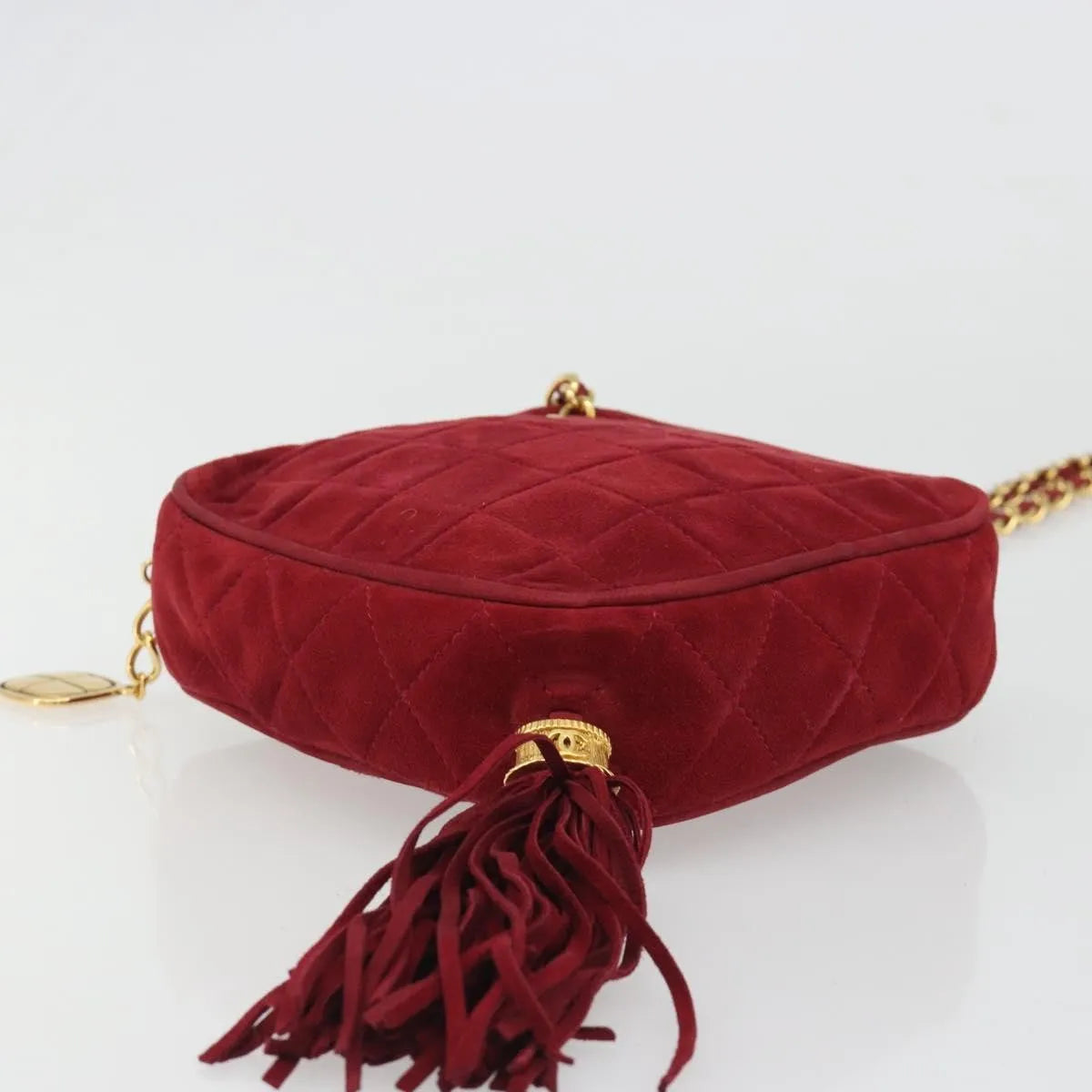 Chanel Vintage Diamond Tassel Quilted Suede Red Suede Shoulder Bag Bag (Pre-Owned)