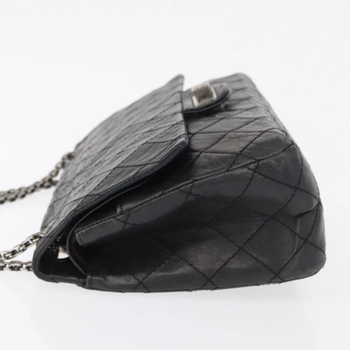 Chanel Reissue 2.55 Flap Quilted Aged Calfskin Black Leather Handbag (Pre-Owned)