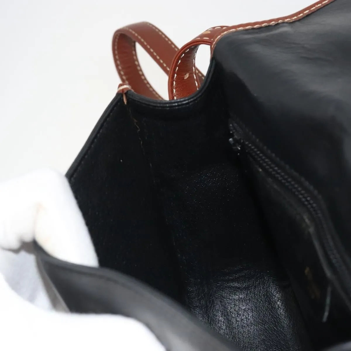 Celine Vintage Flap Leather Black Leather Shoulder Bag Bag (Pre-Owned)
