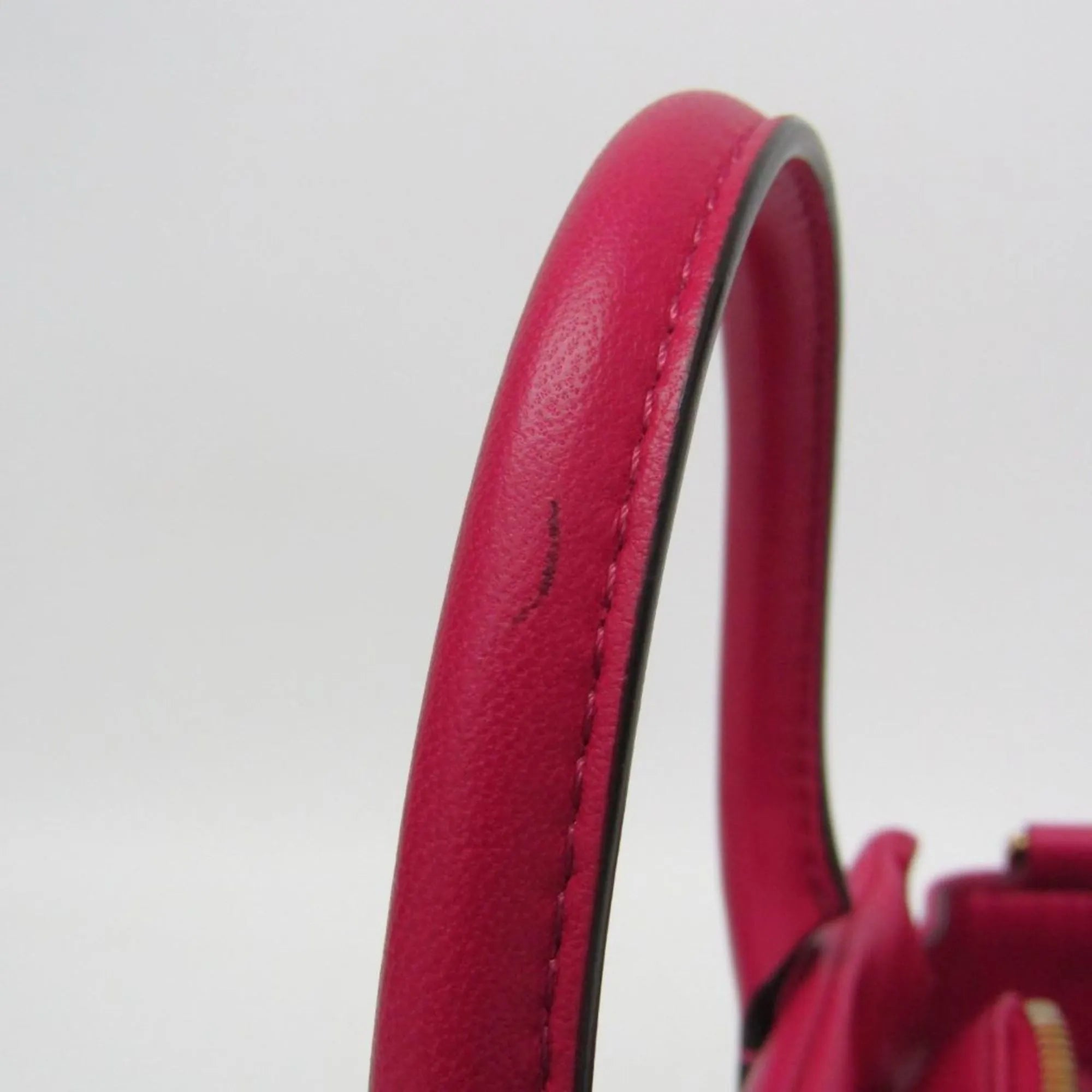 Valentino Garavani One Stud Top Handle Leather Pink Leather Handbag (Pre-Owned)