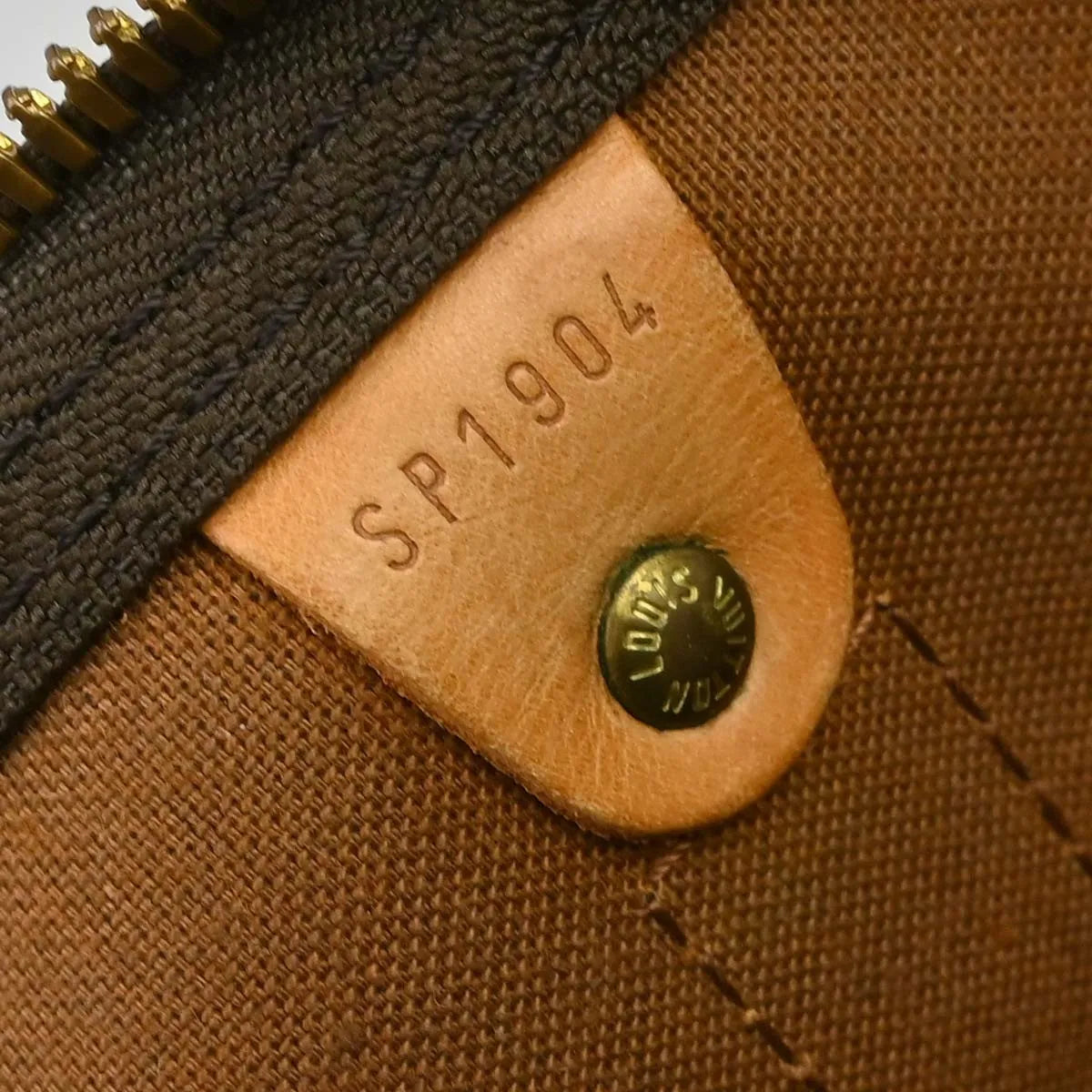 Louis Vuitton Keepall Monogram Canvas Brown Canvas Travel Bag Bag (Pre-Owned)