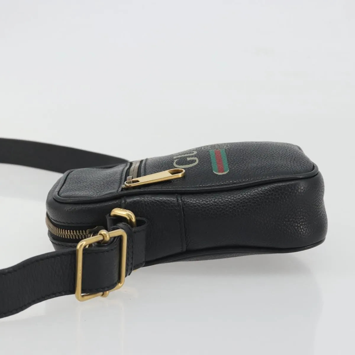 Gucci Logo Zip Messenger Printed Leather Black Leather Clutche & Pouche Bag (Pre-Owned)