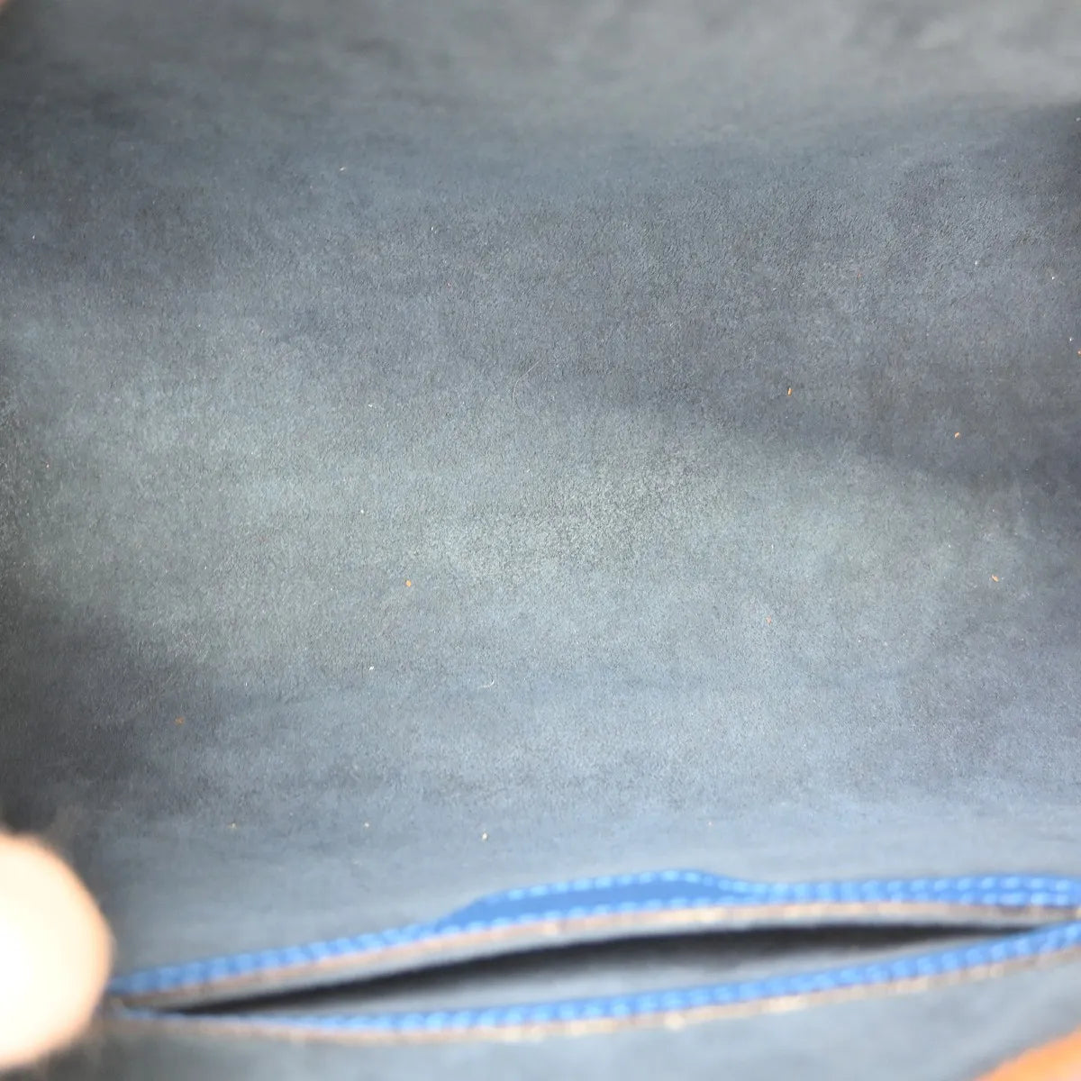 Louis Vuitton Soufflot Epi Leather Blue Leather Handbag (Pre-Owned)