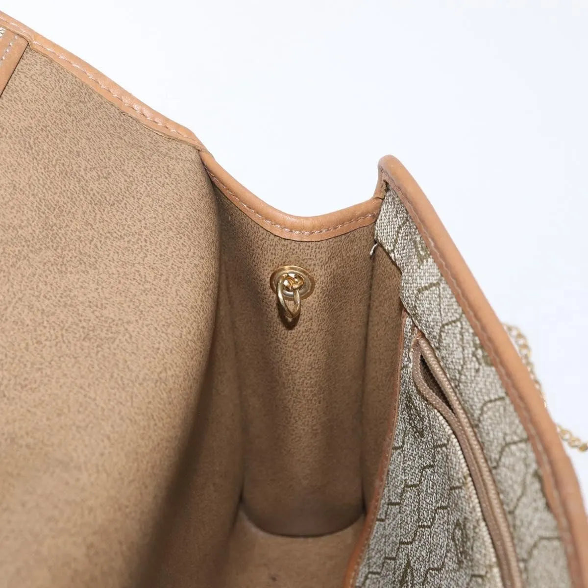 Christian Dior Vintage Honeycomb Chain Canvas Beige Canvas Shoulder Bag Bag (Pre-Owned)