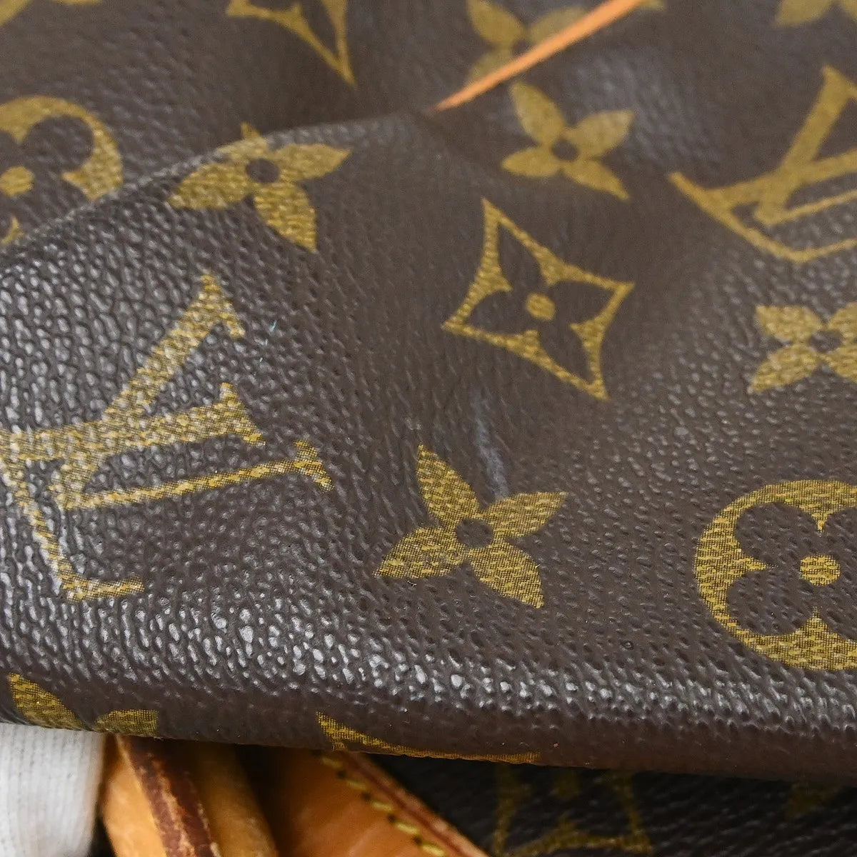 Louis Vuitton Keepall Bag Monogram Canvas Brown Canvas Travel Bag Bag (Pre-Owned)