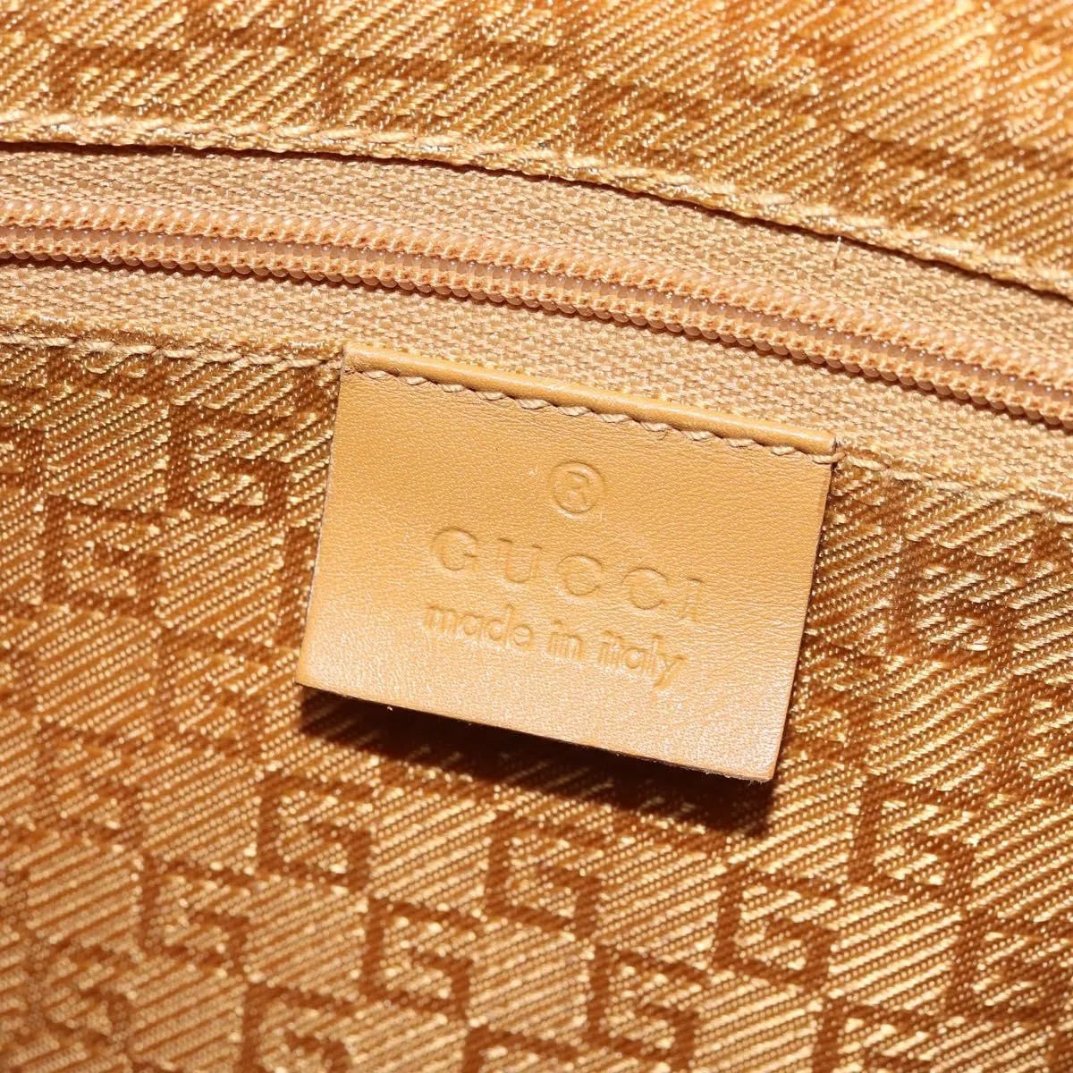 Gucci Vintage Suede Pink Suede Handbag (Pre-Owned)