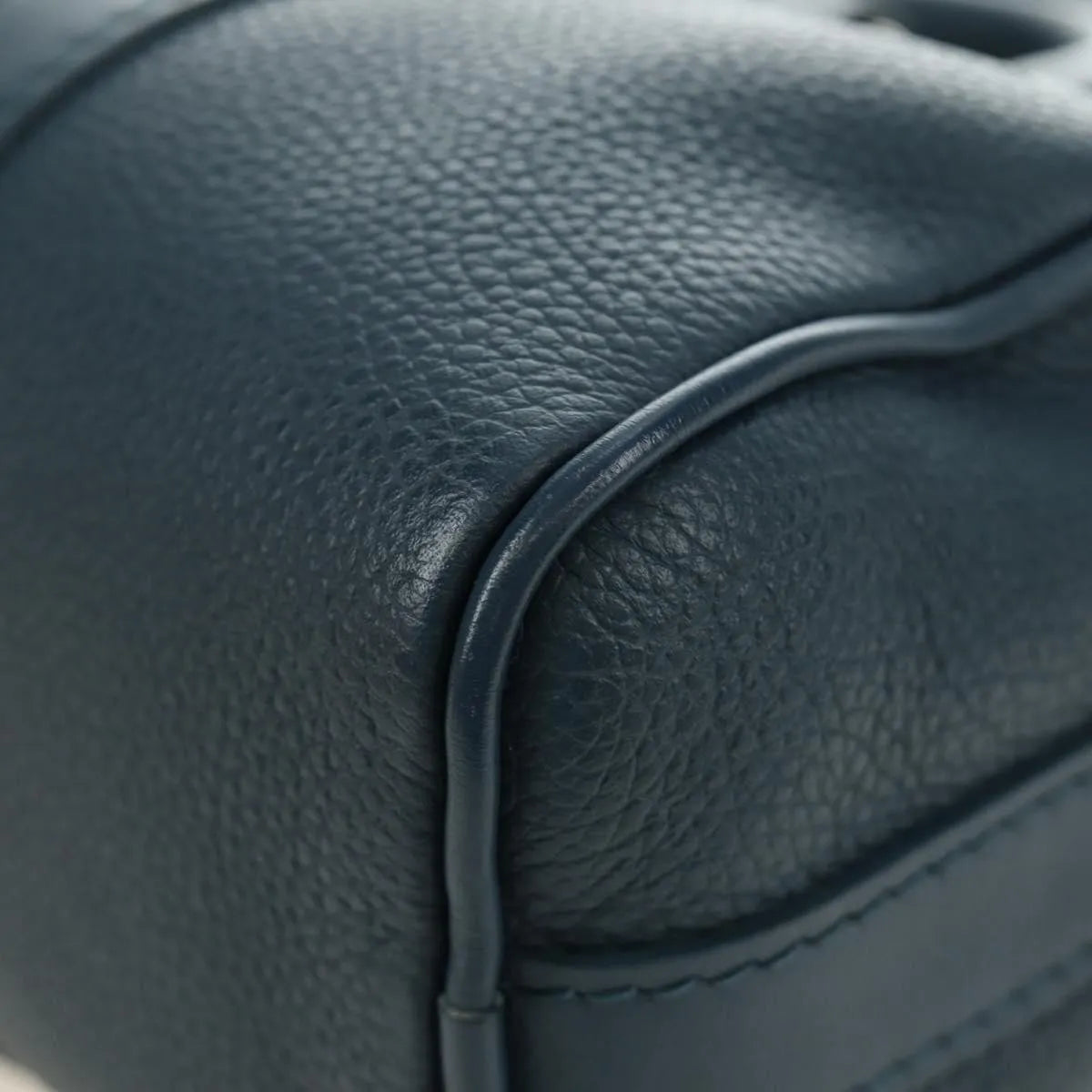 Louis Vuitton Keepall Bandouliere Limited Edition Aerogram Leather Blue Leather Travel Bag Bag (Pre-Owned)