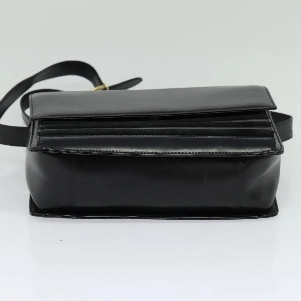 Gucci Vintage Flat Messenger Nylon And Leather Black Leather Shoulder Bag Bag (Pre-Owned)