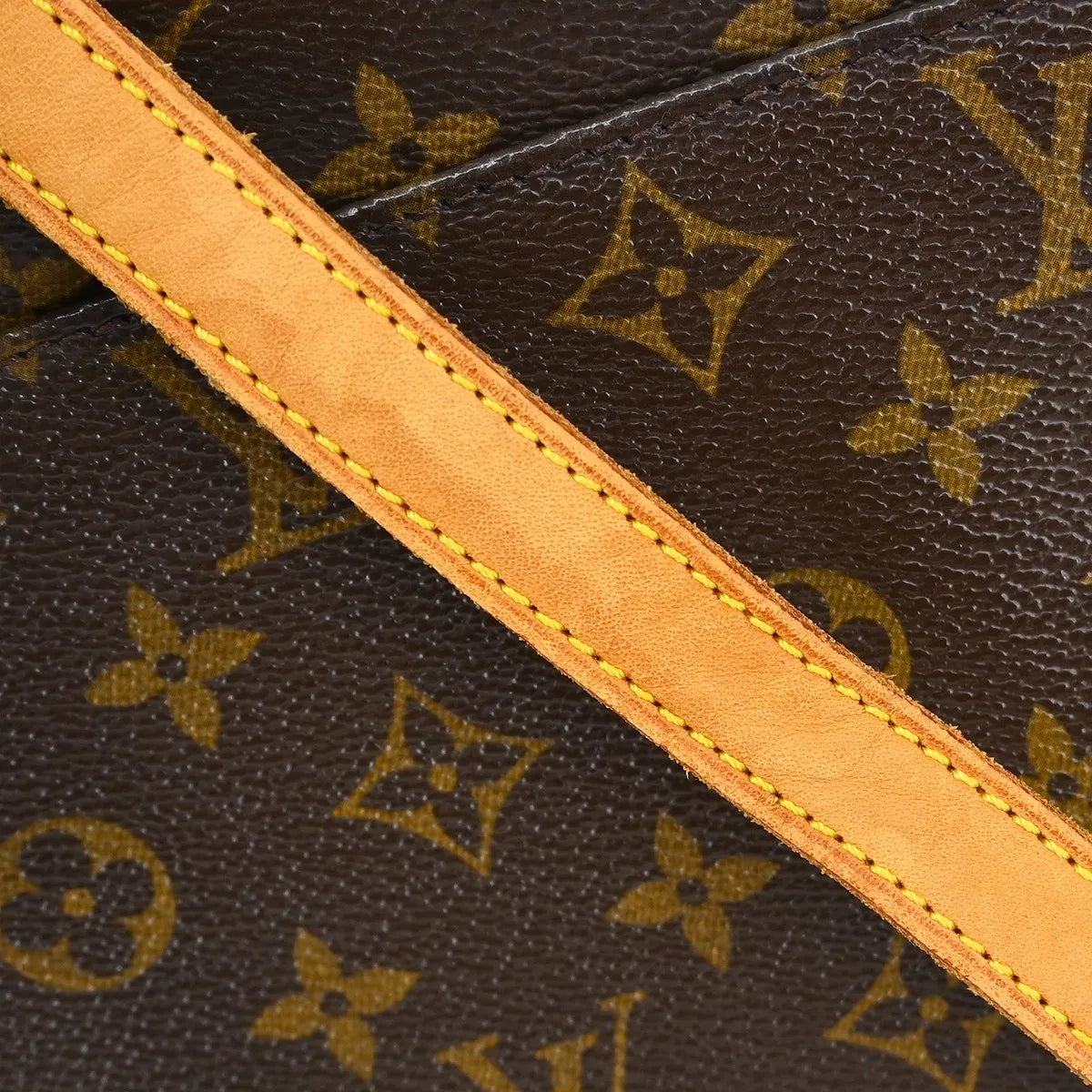 Louis Vuitton Sologne Monogram Canvas Brown Canvas Shoulder Bag Bag (Pre-Owned)