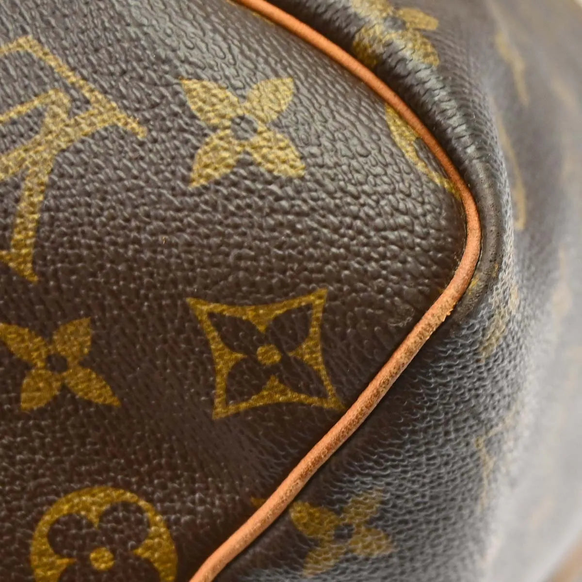 Louis Vuitton Keepall Monogram Canvas Brown Canvas Travel Bag Bag (Pre-Owned)