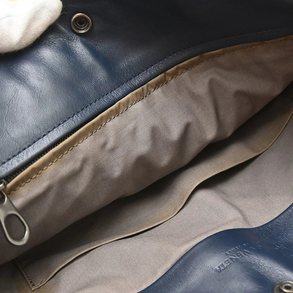 Bottega Veneta Belted Snap Tote Intrecciato Nappa Navy Leather Tote Bag Bag (Pre-Owned)