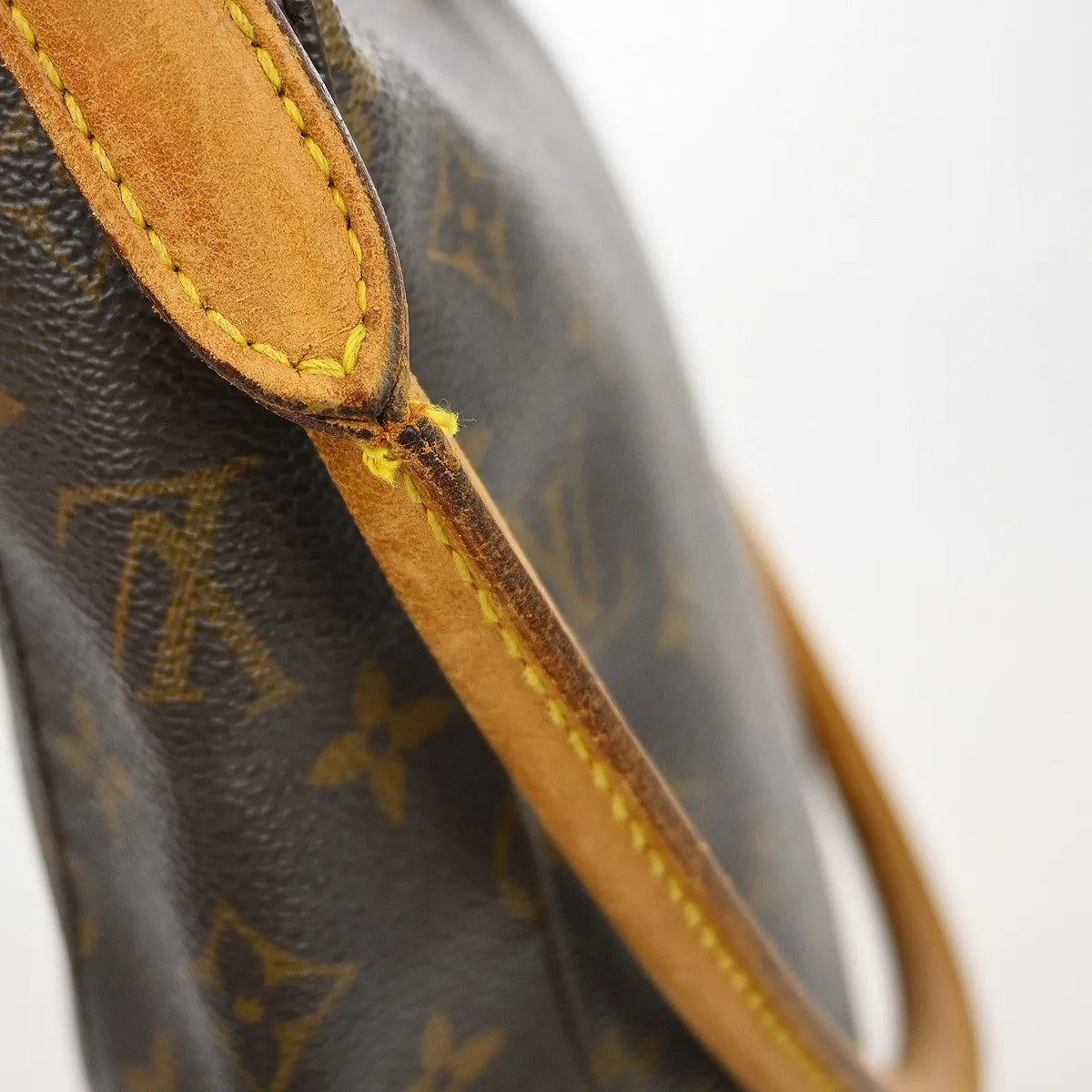 Louis Vuitton Monogram Looping Handbag Monogram Canvas Brown Canvas Shoulder Bag Bag (Pre-Owned)