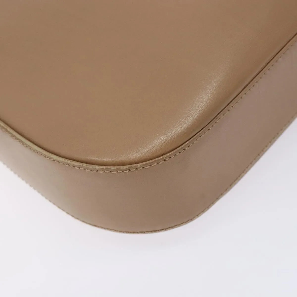 Salvatore Ferragamo Gancini Leather Beige Leather Shoulder Bag Bag (Pre-Owned)