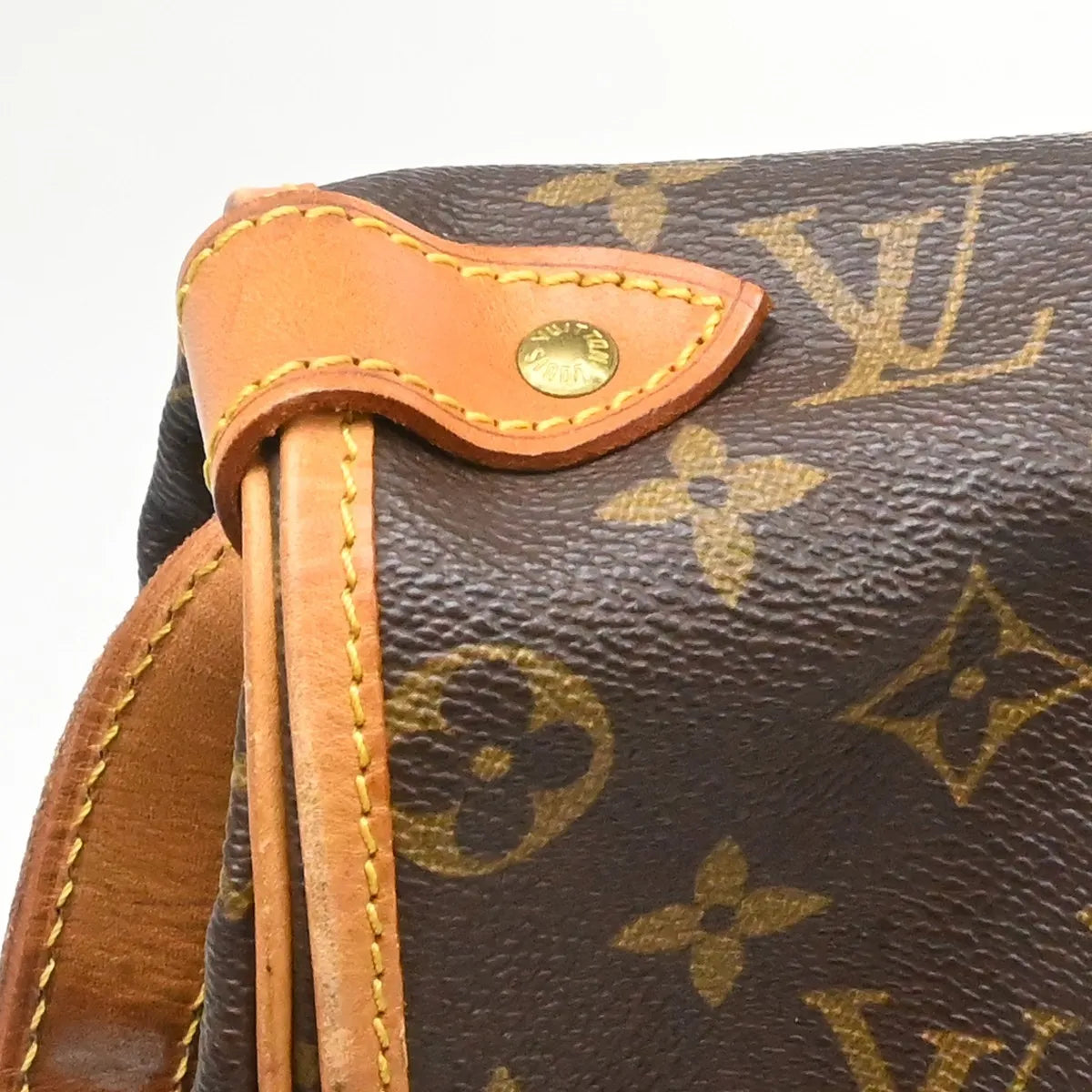 Louis Vuitton Saumur Handbag Monogram Canvas Brown Canvas Shoulder Bag Bag (Pre-Owned)