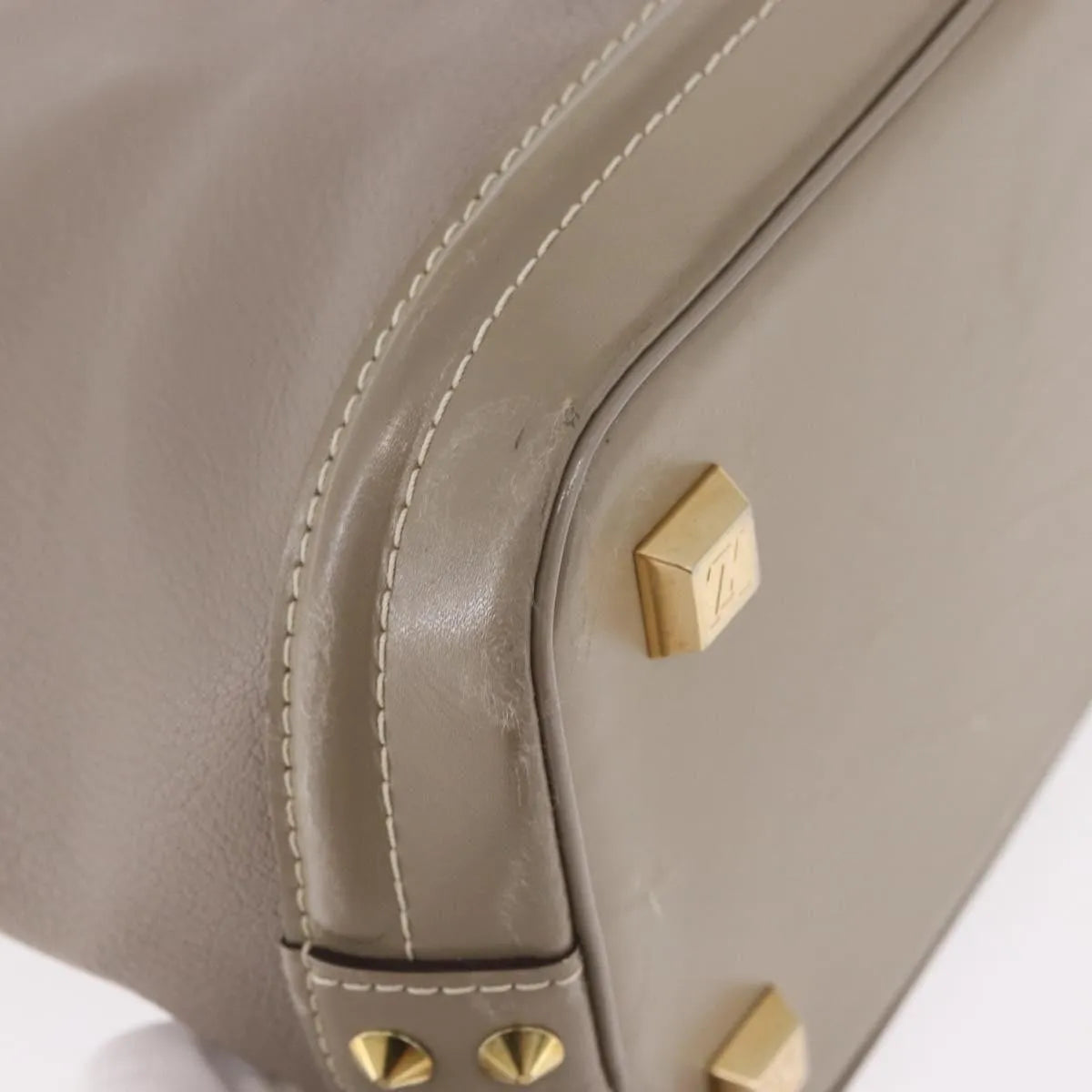 Louis Vuitton Suhali Lockit Leather Gray Leather Handbag (Pre-Owned)