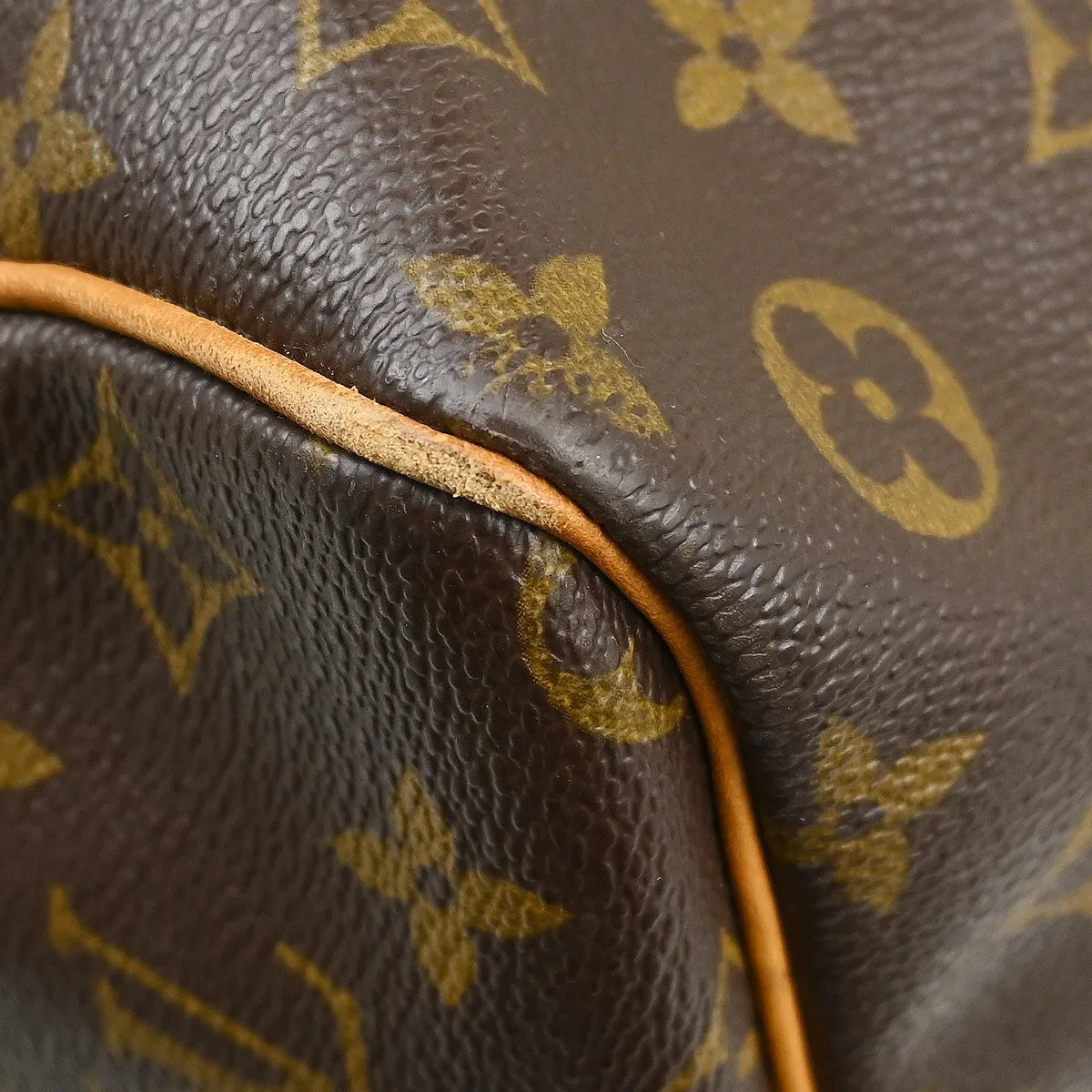 Louis Vuitton Keepall Monogram Canvas Brown Canvas Travel Bag Bag (Pre-Owned)