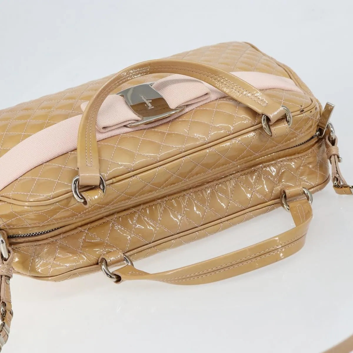 Salvatore Ferragamo Vala Patent Leather Beige Patent_Leather Handbag (Pre-Owned)