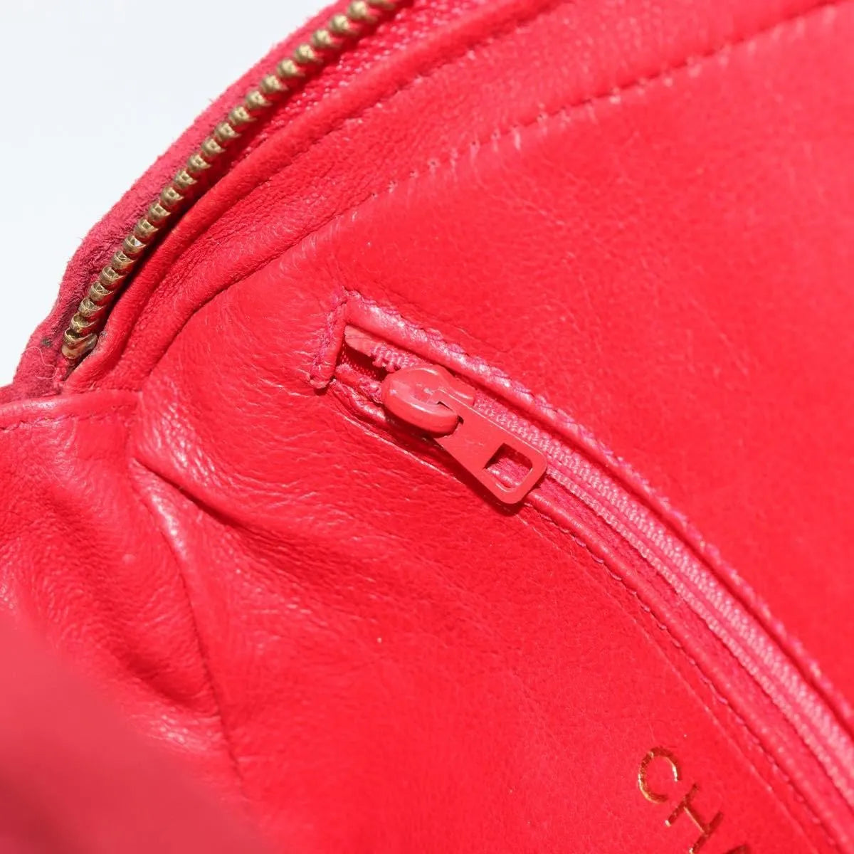 Chanel Vintage Diamond Tassel Quilted Suede Red Suede Shoulder Bag Bag (Pre-Owned)