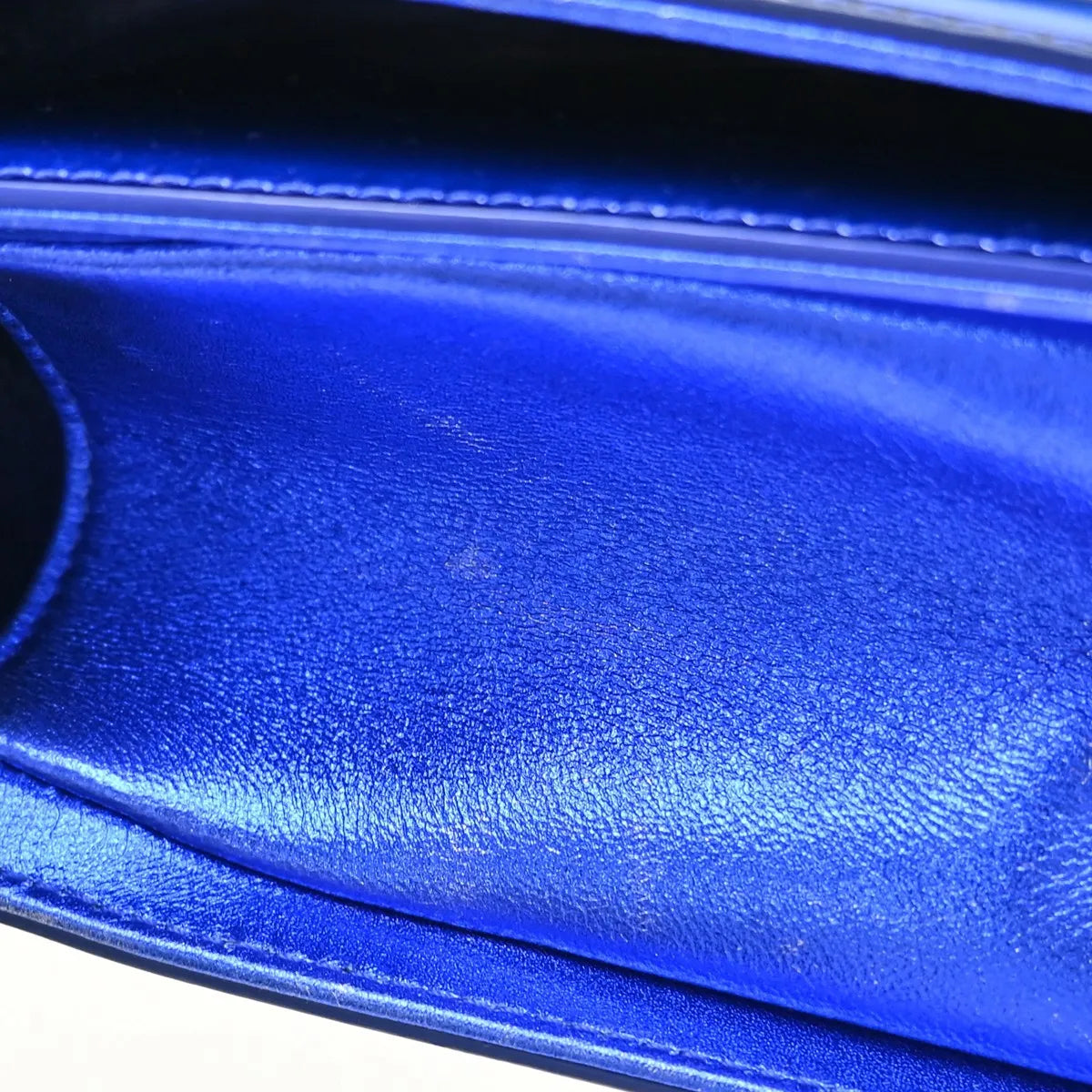 Chanel Boy Flap Quilted Patent Blue Patent_Leather Shoulder Bag Bag (Pre-Owned)