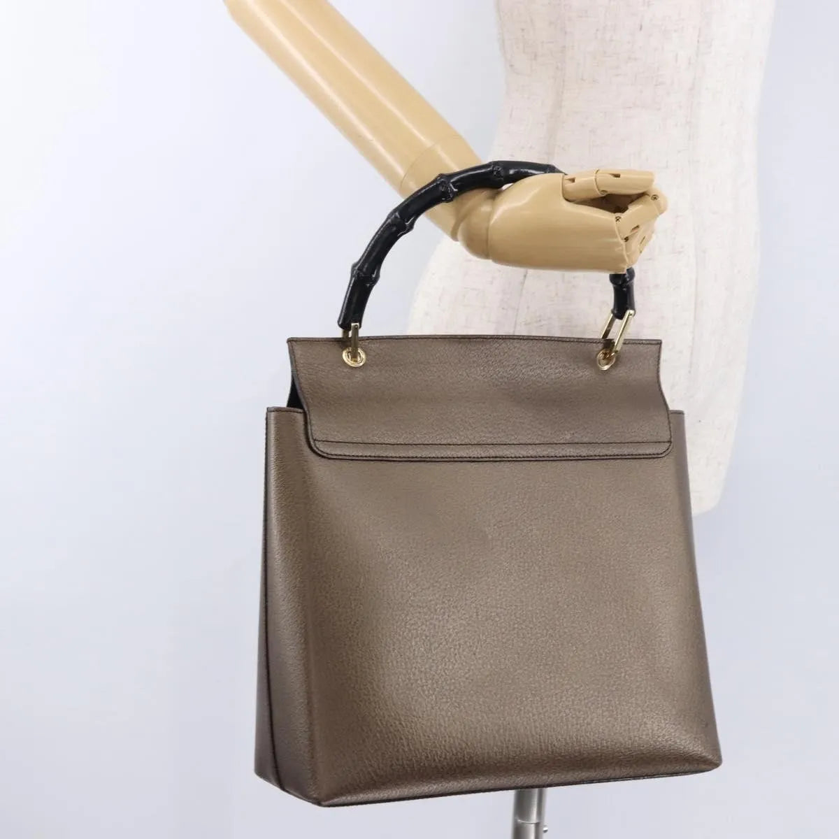 Gucci Vintage Bamboo Handle Leather Brown Leather Handbag (Pre-Owned)