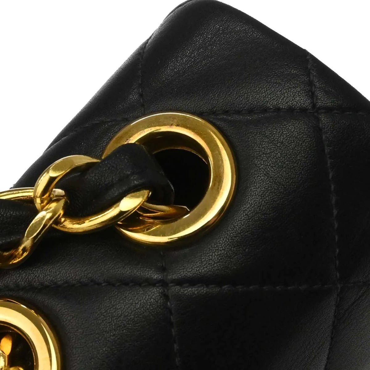 Chanel Vintage Cc Chain Flap Shoulder Quilted Lambskin Black Leather Handbag (Pre-Owned)
