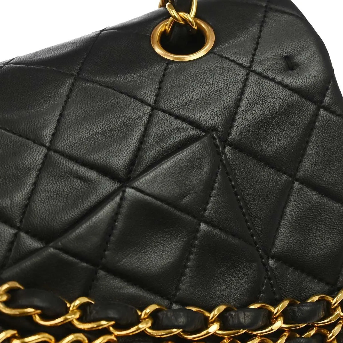 Chanel Vintage Square Classic Single Flap Quilted Lambskin Black Leather Handbag (Pre-Owned)