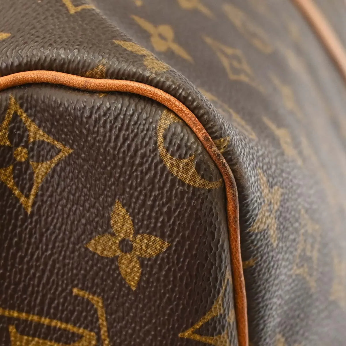 Louis Vuitton Keepall Monogram Canvas Brown Canvas Travel Bag Bag (Pre-Owned)