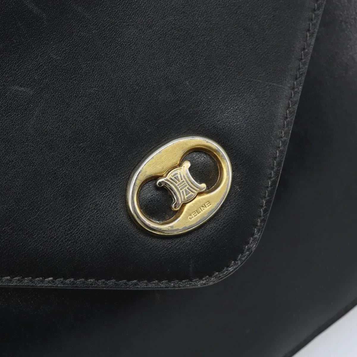 Celine Vintage Leather Black Leather Shoulder Bag Bag (Pre-Owned)