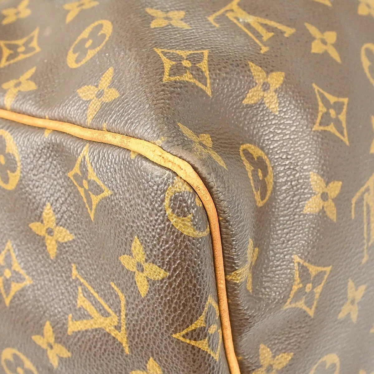 Louis Vuitton Keepall Monogram Canvas Brown Canvas Travel Bag Bag (Pre-Owned)