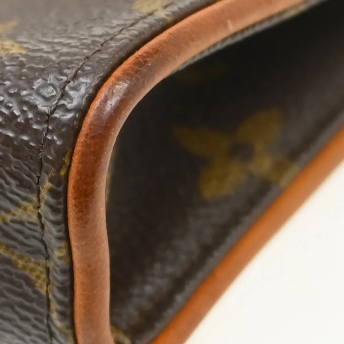 Louis Vuitton Florentine Waist Monogram Canvas Brown Canvas Clutche & Pouche Bag (Pre-Owned)