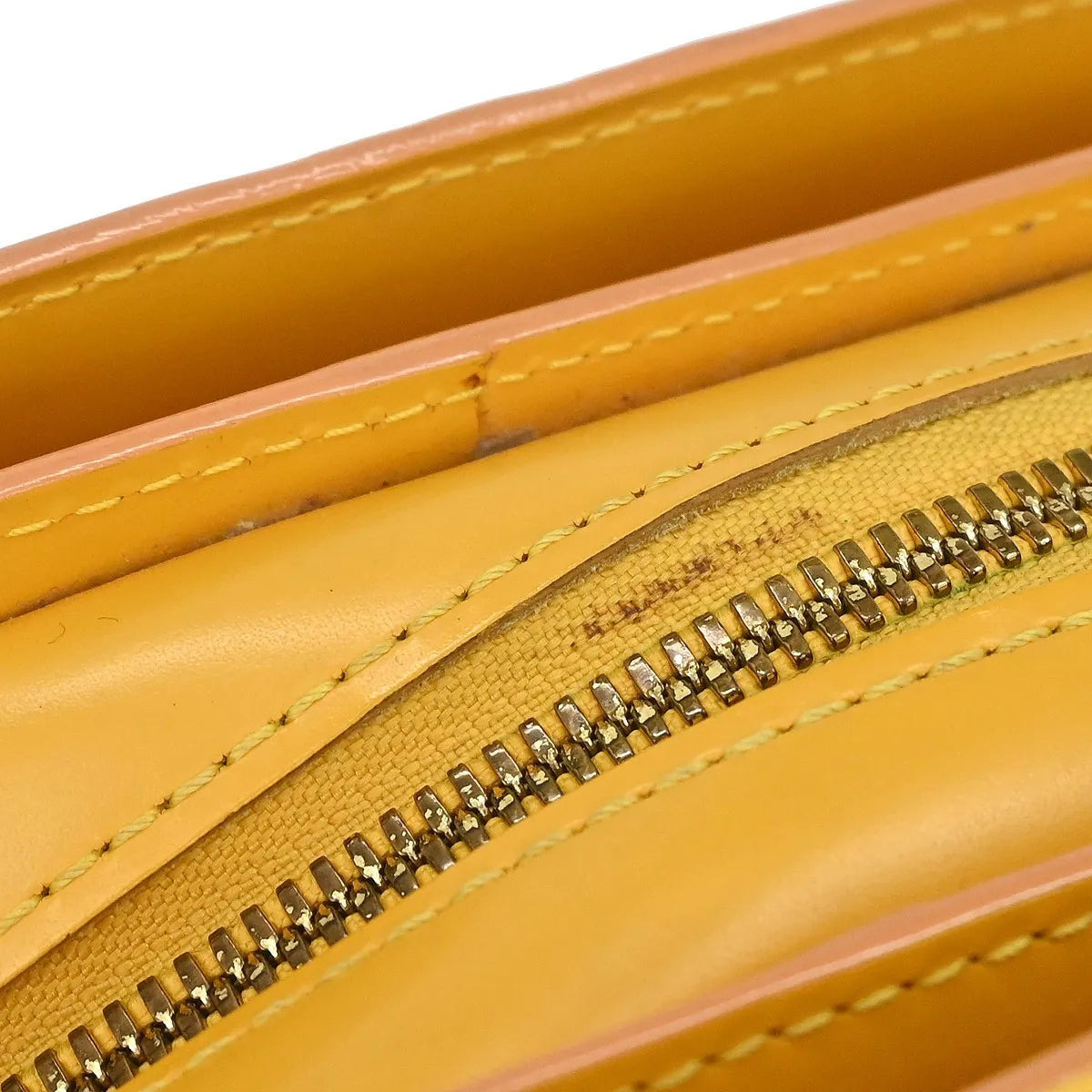 Louis Vuitton Pont Neuf Epi Yellow Leather Handbag (Pre-Owned)